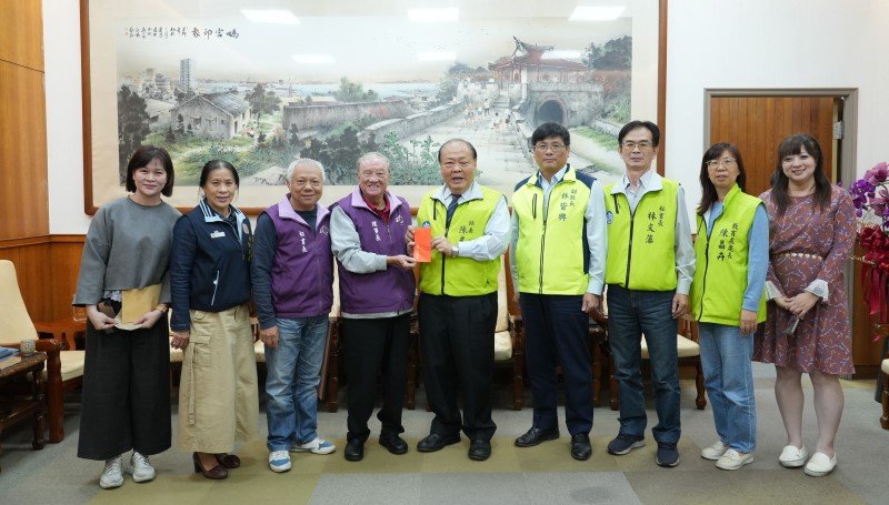 中華佛教善緣慈善會致贈獎學金 助力澎湖弱勢家庭學子向上成長