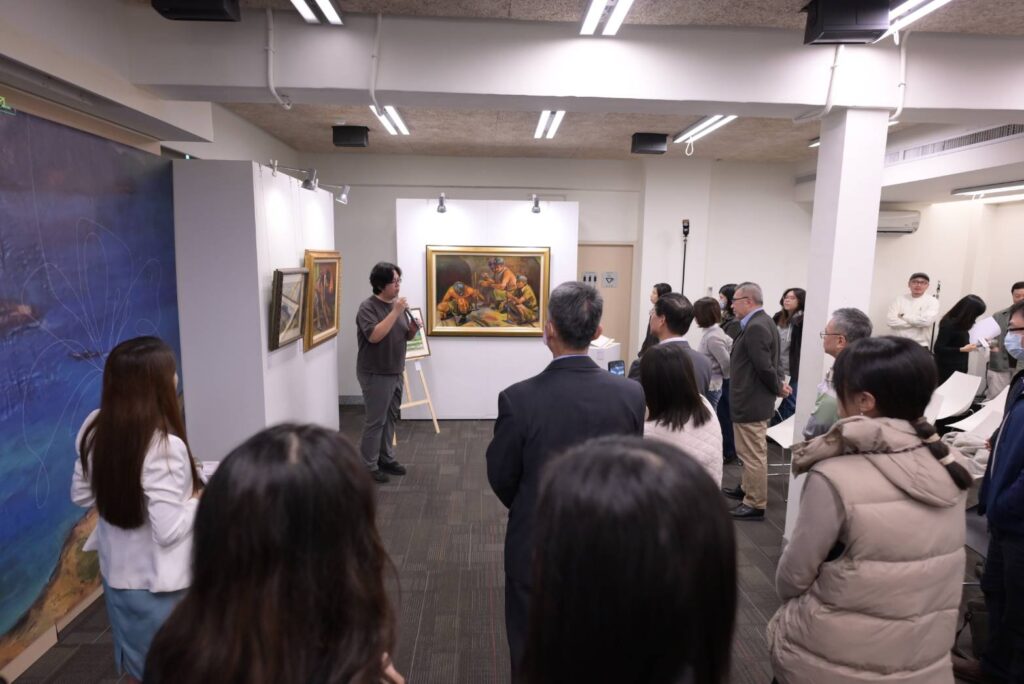 劉振源前輩家屬代表捐贈文物與畫作 啟發社會關懷 見證人權歷史發展痕跡 39 23 1024x684 1