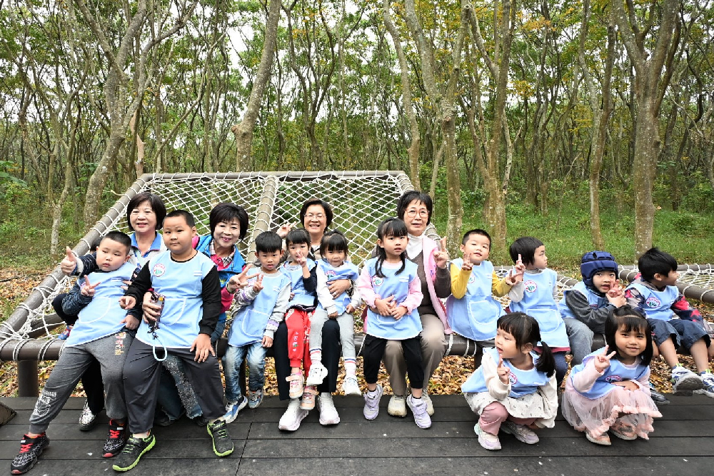 溪州公園森林木棧道區改善計畫完工啟用　王惠美盼提升周圍經濟效益 211