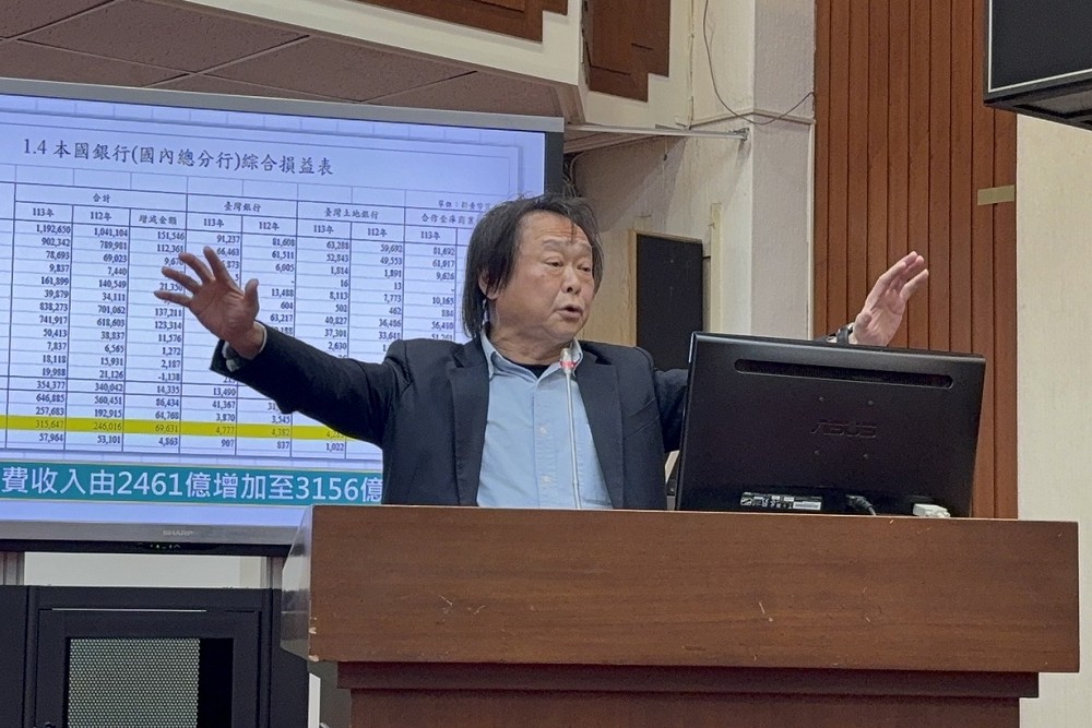 王世堅盛讚「桃園市長好人選」　何志偉引金句妙回：謝謝從從容容的鼓勵 213