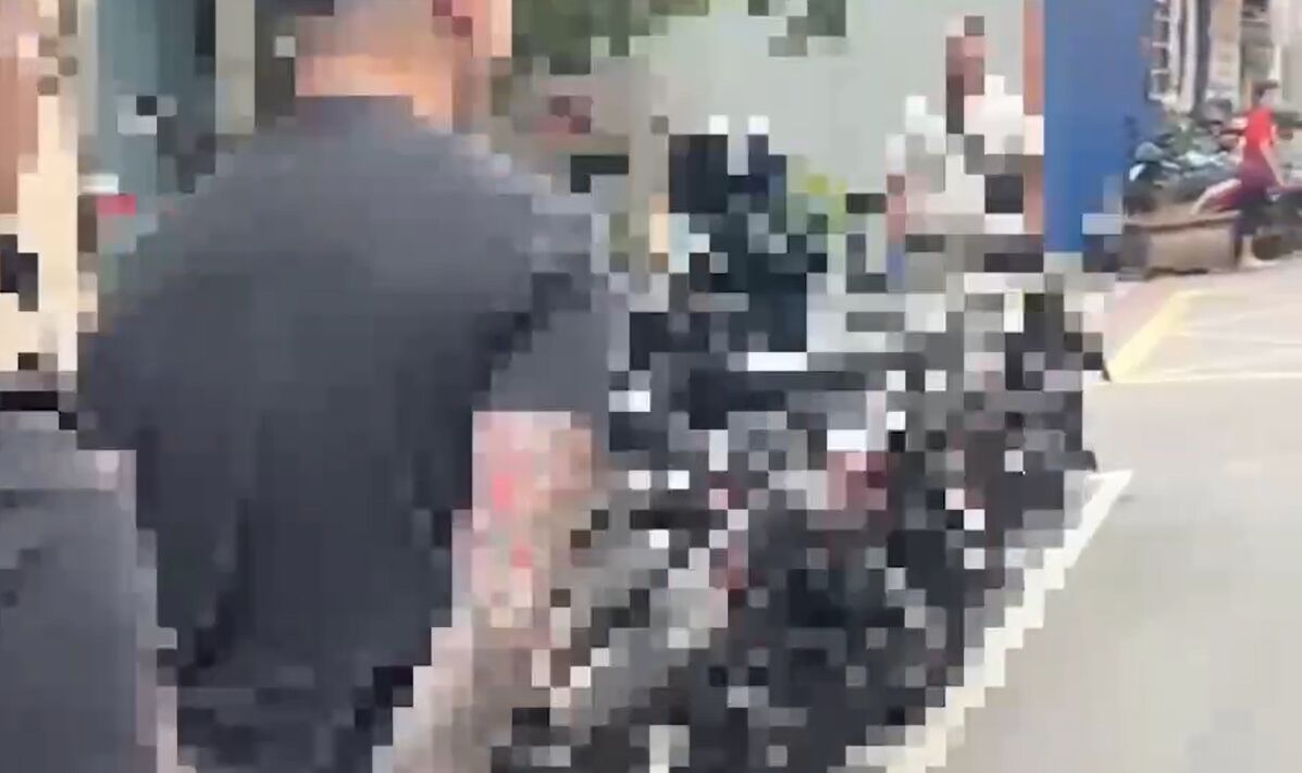 無良洗車場老闆苛扣員工薪資押走全家 弱勢男討嘸錢還被追殺 198 無良洗車場老闆苛扣員工薪資押走全家 弱勢男討嘸錢還被追殺 197