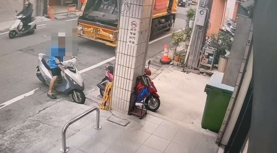 中壢男突持鐵鎚菜刀殺妻 自首稱「起床心情不佳」遭羈押 1763521597386