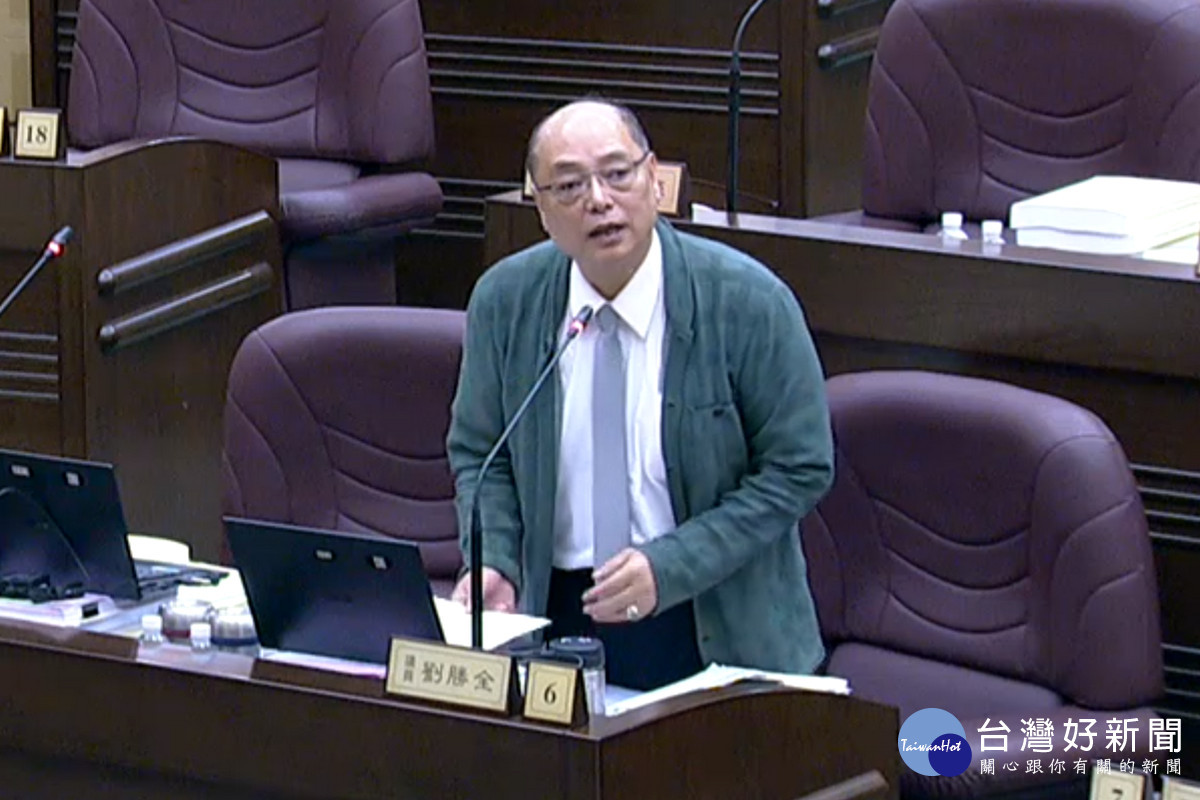 桃議員劉勝全於議事堂進行總質詢。<br /><br /> 