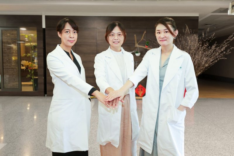 台中慈濟醫院婦產科三女醫 全方位照護女性需求