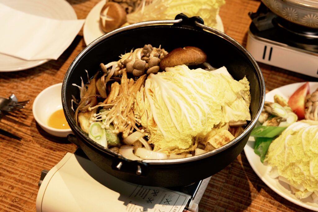 RÒU BY T-HAM 推出「秋田牛限定套餐」 超人氣藝人阿部瑪利亞搶先開箱 50 %E6%97%A5%E6%9C%AC%E7%A7%8B%E7%94%B0%E7%89%9B%E8%82%8B%E7%9C%BC%E7%B4%90%E7%B4%84%E5%AE%A2%E8%82%89%E5%93%812%E9%81%B81%E5%A3%BD%E5%96%9C%E7%87%92%E5%A5%97%E9%A4%90 1024x683 1