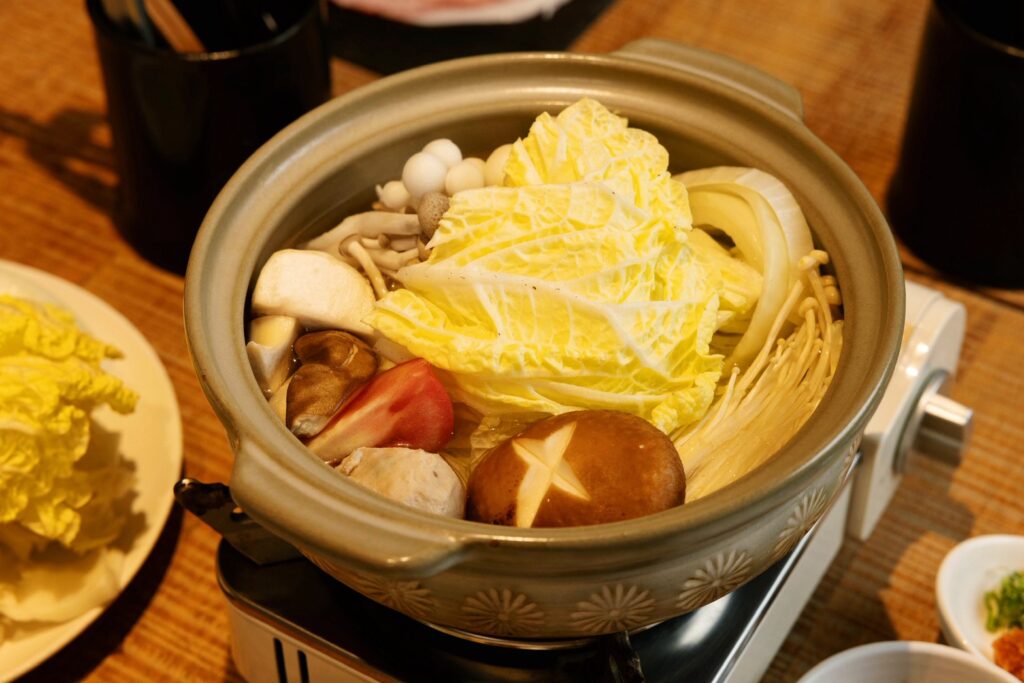 RÒU BY T-HAM 推出「秋田牛限定套餐」 超人氣藝人阿部瑪利亞搶先開箱 51 %E6%97%A5%E6%9C%AC%E7%A7%8B%E7%94%B0%E7%89%9B%E8%82%8B%E7%9C%BC%E7%B4%90%E7%B4%84%E5%AE%A2%E8%82%89%E5%93%812%E9%81%B81%E9%AE%AE%E8%B1%9A%E9%8D%8B%E5%A5%97%E9%A4%90 1024x683 1