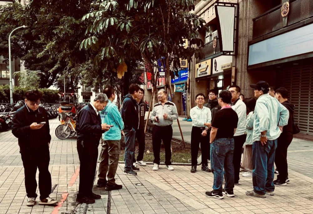 守護新莊國中學童安全 蔣根煌偕蔡健棠實地會勘提多項方案 222 248251121a05
