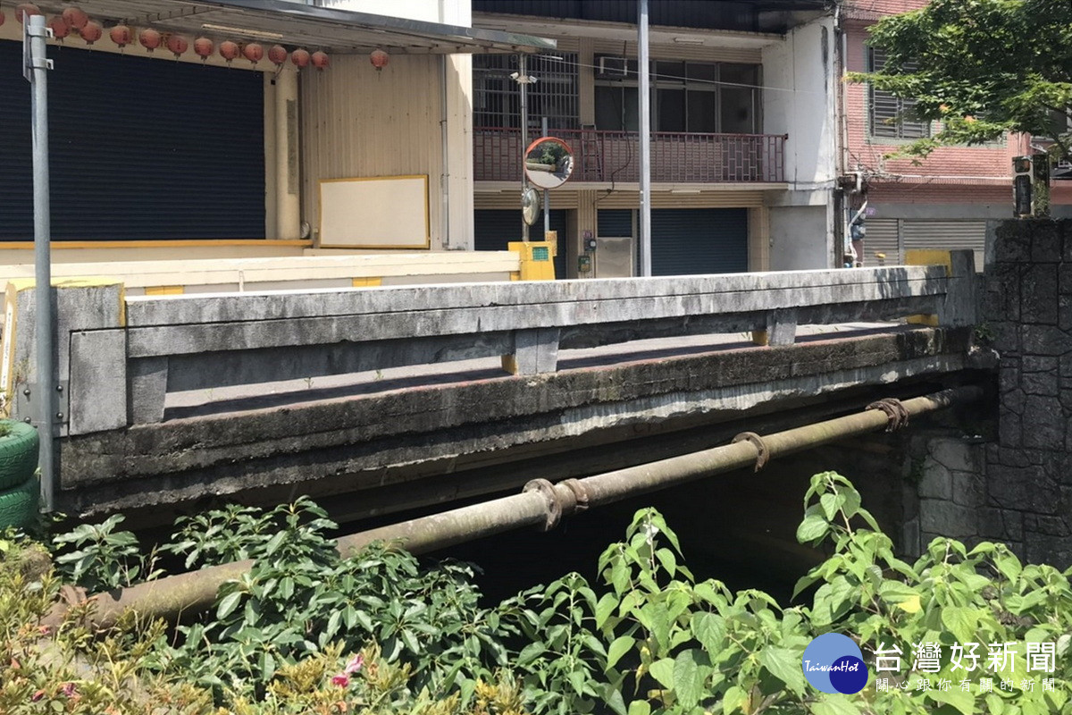 桃園市政府啟動「黃屋莊支線治理計畫」,為市民打造安心家園<br /><br /> 。