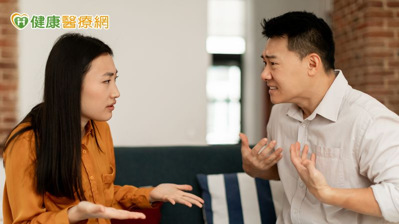 伴侶間也有禁語!心理師點名這8句話最傷感情 你愛我嗎、我受夠了都上榜