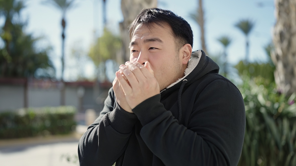 天氣變冷手腳冰冷？醫：恐是腦中風前兆  這3種人最易中鏢