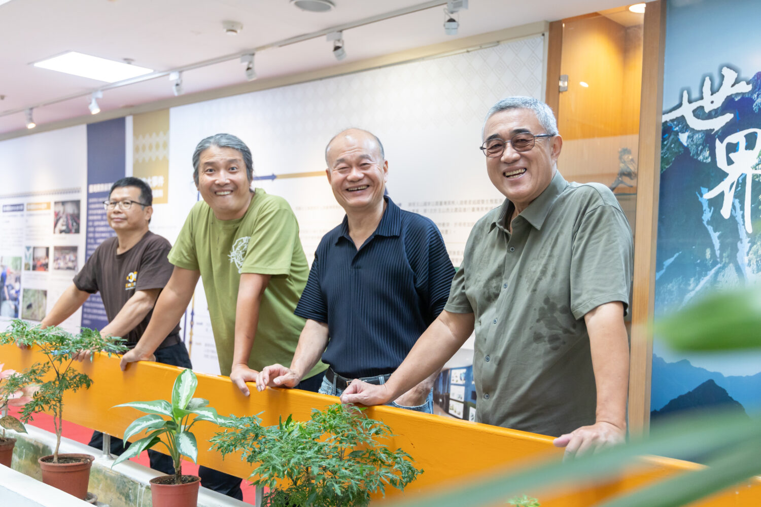 第二屆水里影展頒獎典禮後,策展人洪馬克導演將帶領得獎導演在台灣各縣市進行超過20場巡迴放映。(圖/影展單位 提供)