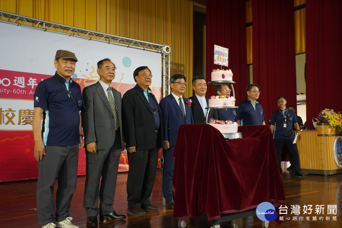 建國科大歡慶60週年校慶,校友回娘家齊聚一堂共創校務發展新篇章。圖/建國科大提供