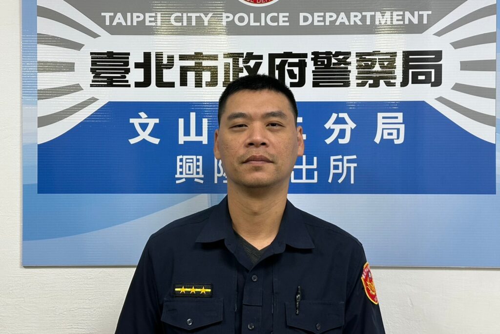 言語不通也能被理解 文二警暖心協助聽障婦找回愛車 35 MEITU 20251123 124110105