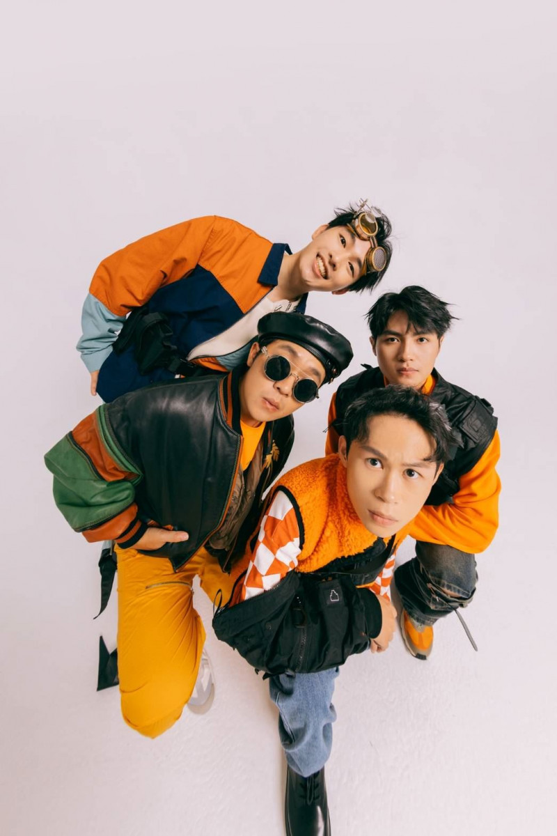 首次登上高雄跨年舞臺,芒果醬Mango Jump以青澀純愛曲風與粉絲共度「2026雄嗨趴」!(圖/高雄市府新聞局、年代提供)