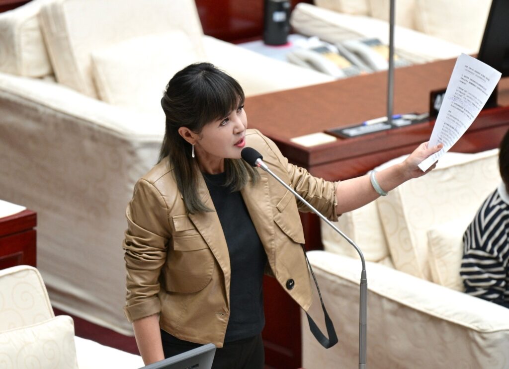 北市消防最慘分隊 王欣儀 古亭分隊出勤被車潮 封死 還要再橋下 撐十年 42 1763978092235