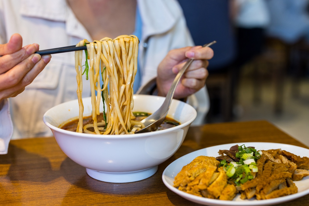 沒吃甜食血糖還飆？營養師揭「隱藏炸彈」比糖更危險  無糖飲料也中招