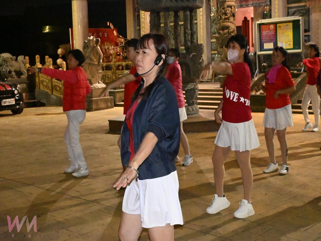 慈聖宮媽祖指示推動健康舞蹈班 廟前廣場週二夜跳出新活力 - https://www.watchmedia01.com