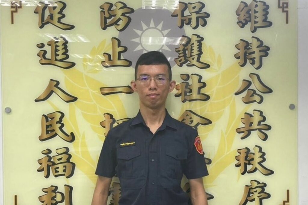 美籍留學生遺失手機 萬華警英語交談找到失主 32 %E7%9B%A7%E7%AB%8B%E6%89%BF