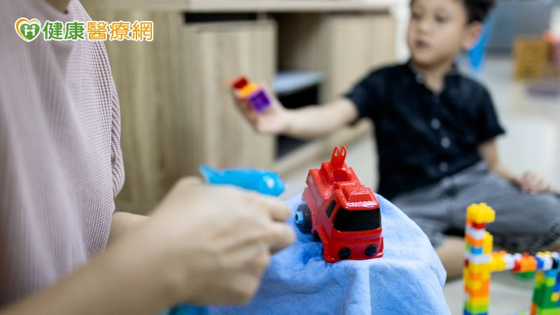 全台腸病毒增溫!急診破萬、重症6年最多 爸媽速看症狀