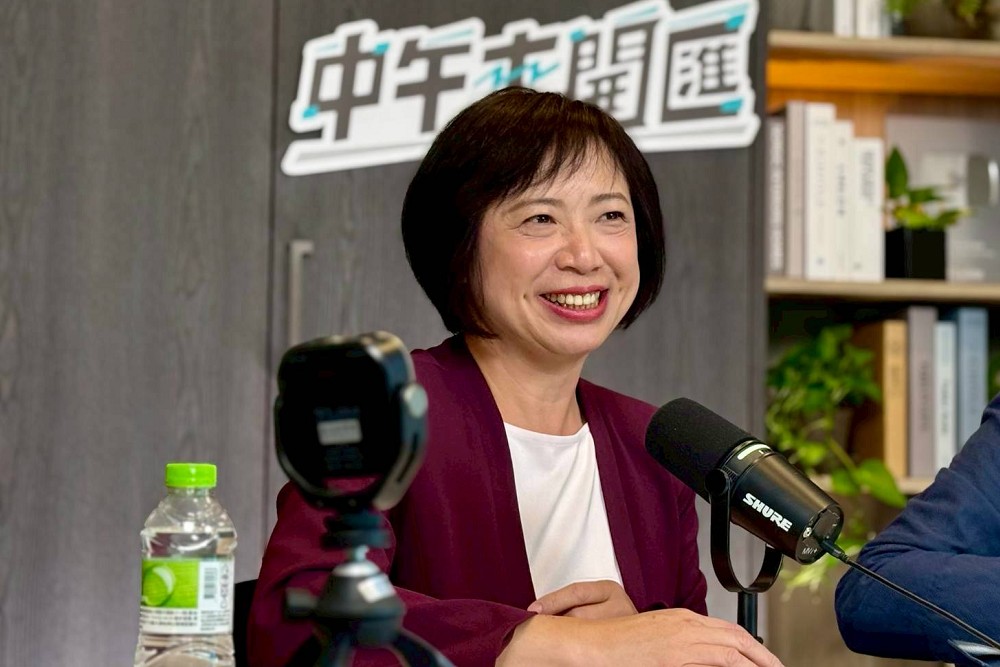 中午來開匯/直言台中市府亦可普發現金 何欣純:人民生活辛苦「該幫就要幫」 212 中午來開匯/直言台中市府亦可普發現金 何欣純:人民生活辛苦「該幫就要幫」 211