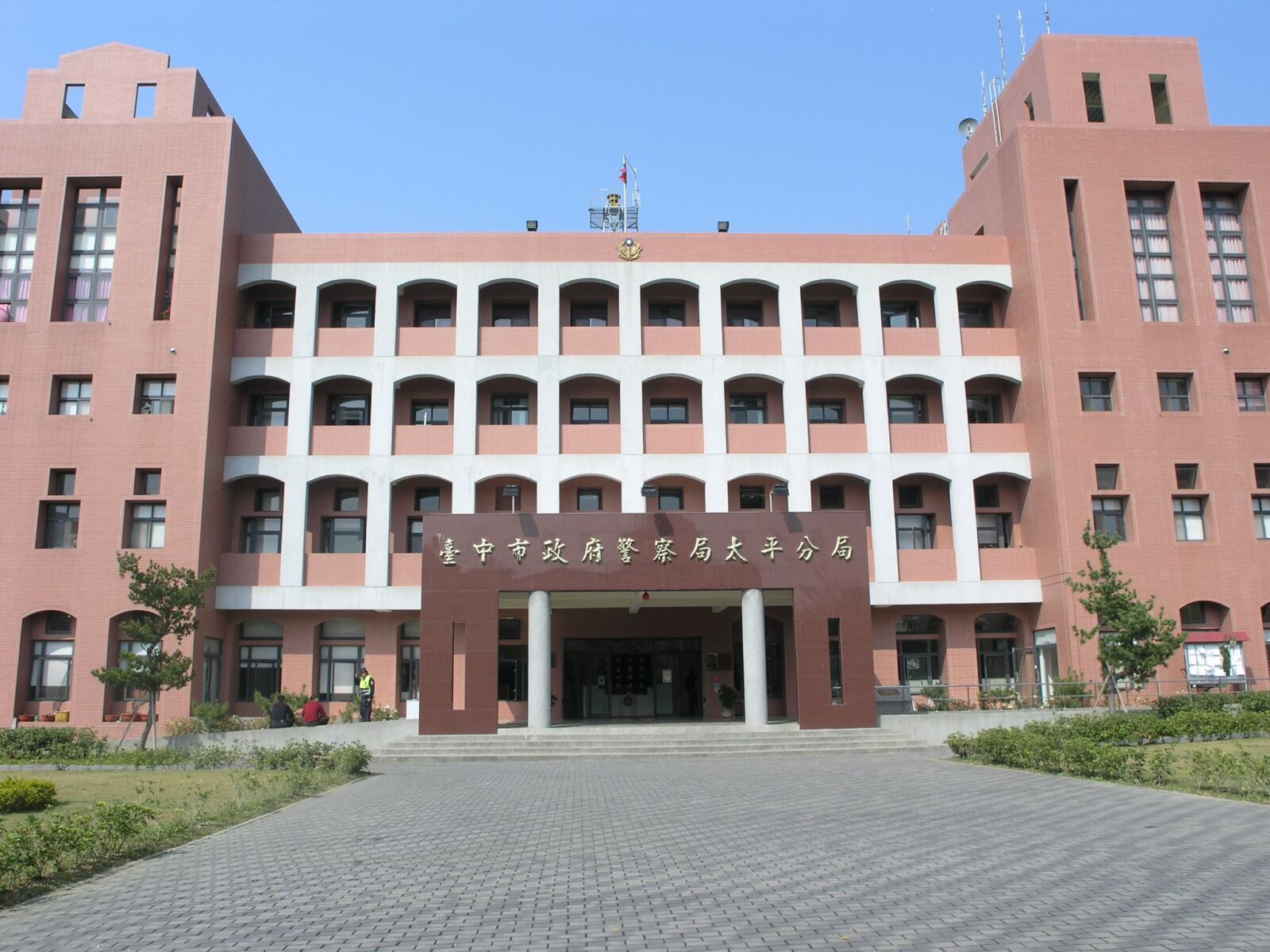 冷血女和男友吵架 誕下男嬰竟從11樓丟下害慘死 248 冷血女和男友吵架 誕下男嬰竟從11樓丟下害慘死 247
