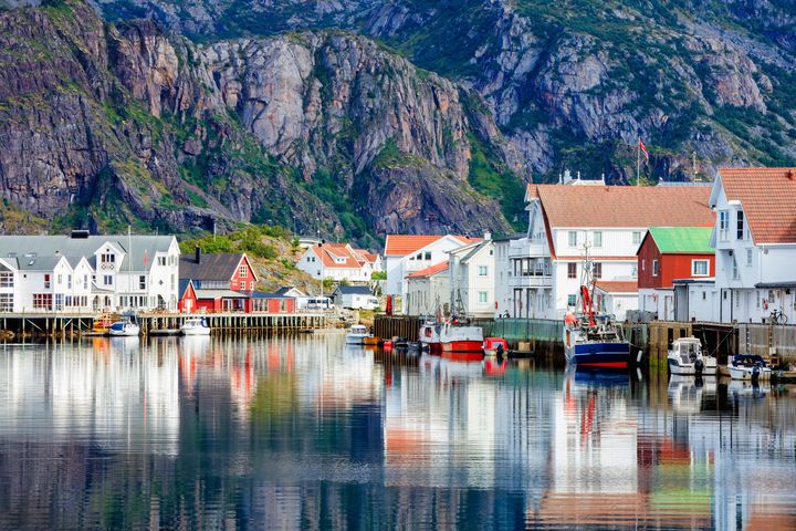 登羅浮敦群島，入住雷訥村傳統漁屋感受日夜之美。　圖：shutterstock／來源