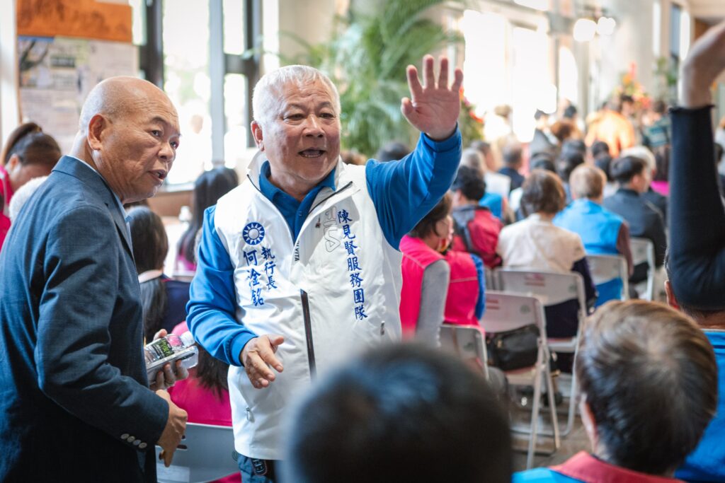 竹北老市長現身力挺陳見賢 何淦銘:讓能做事的人帶領竹縣前進 27 11411283
