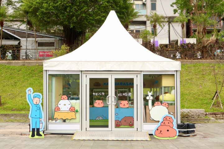 萌度爆表「呆在碧潭の水豚君」限定造型、見面會12月假日登場!
