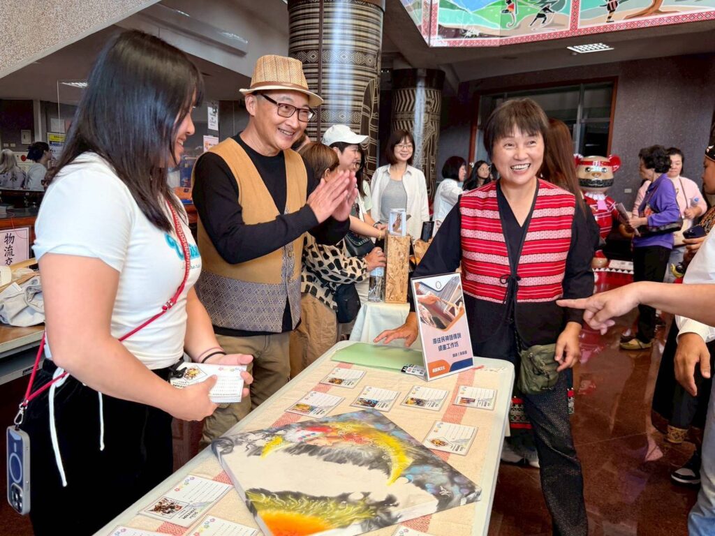 逾一萬學員參與學習 臺中原民部大成果展暨族語傳承表揚熱鬧登場 34 1710926 0