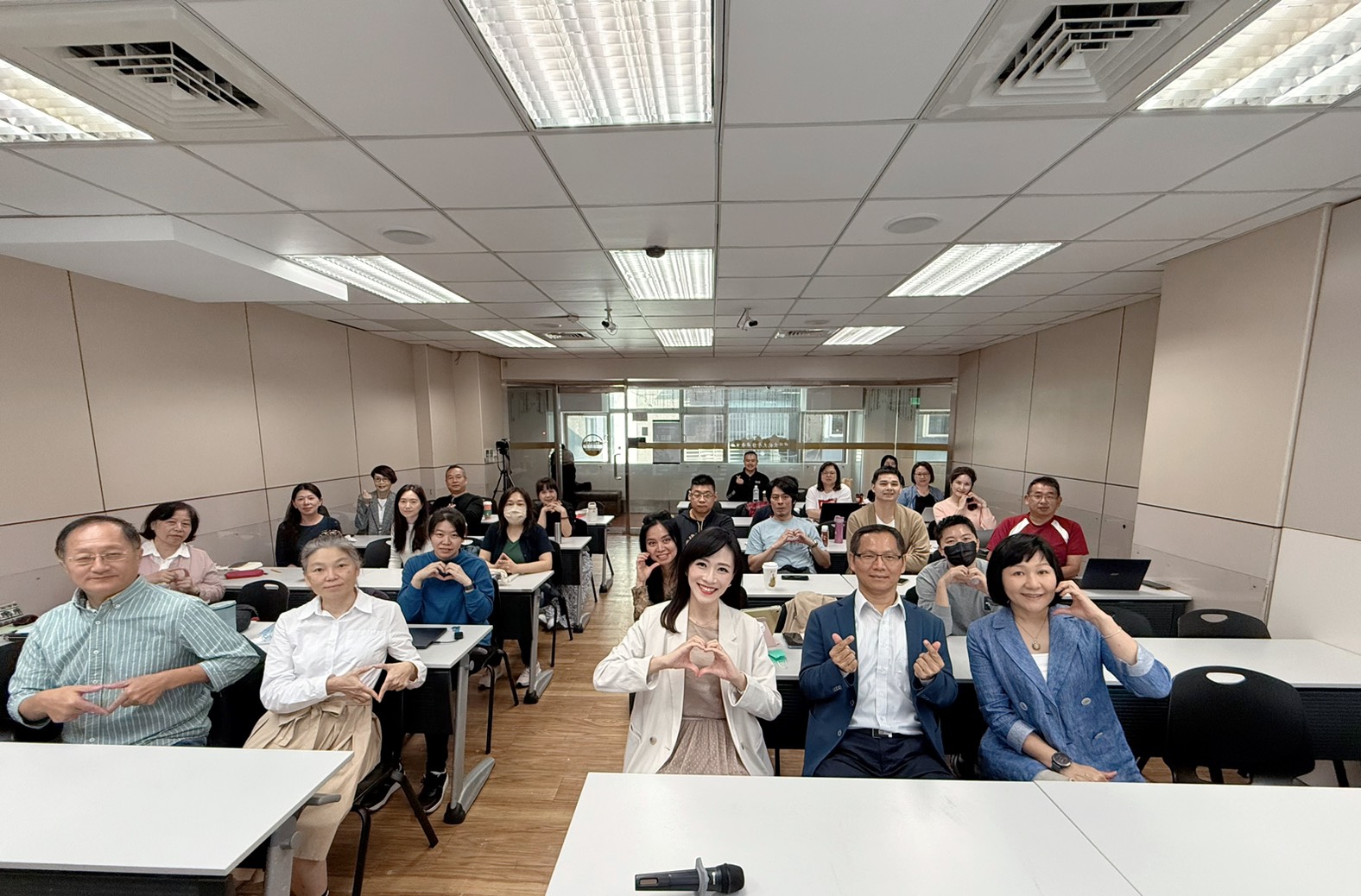 文化大學舉辦ESG永續傳播講座 主播徐韻翔:永續行動要掌握溝通力 236 CNEWS195251129a02