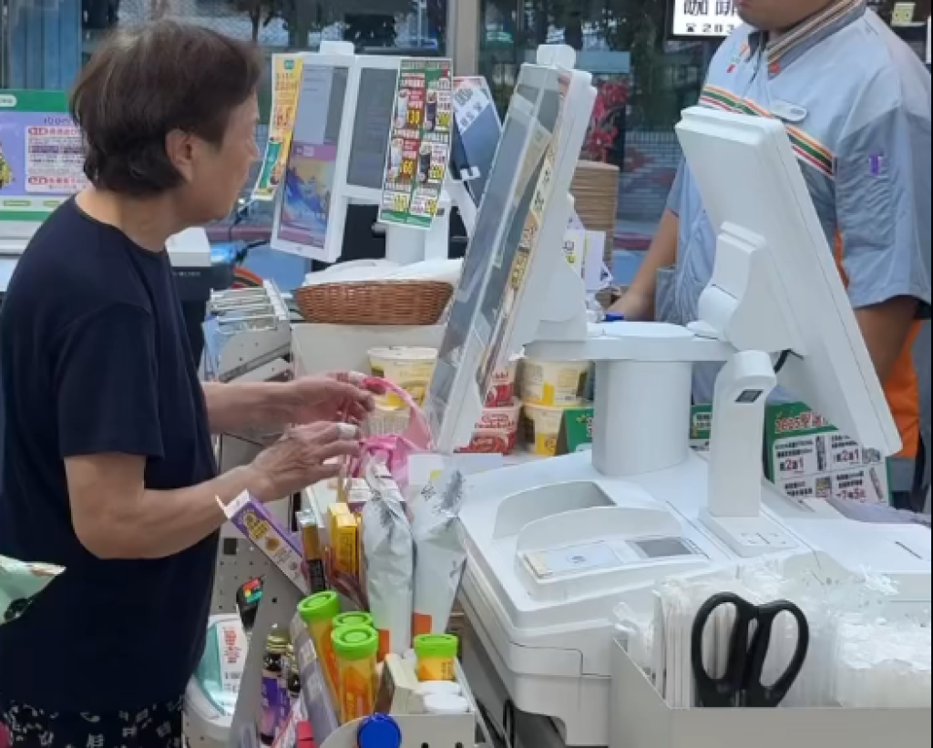 影/天母阿嬤狂盧超商店員!早上買關東煮下午回去要退換 凹:又不是放到隔天