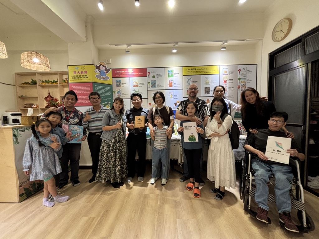 竹美館新住民及移工母語繪本走進百大文化基地: 話畫看頒獎及成果展於迴鄉辣基地開展 47 24