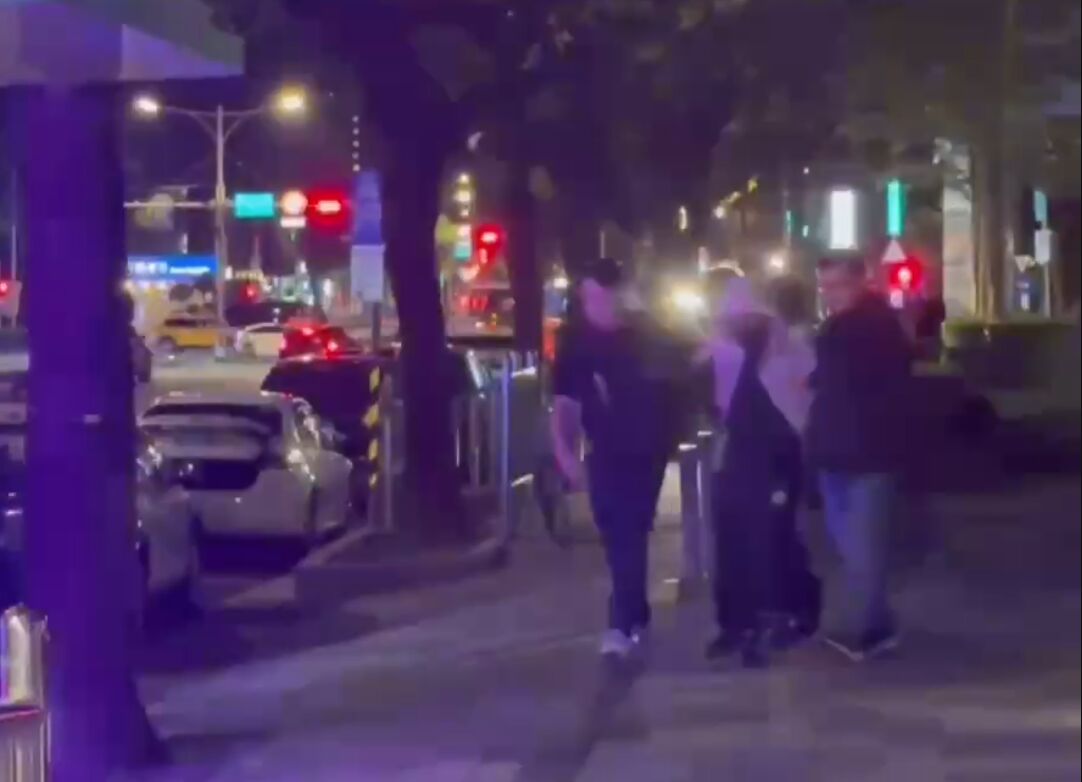 夜店天王夏天倫遭砍殺1刀手投案 警方追查幕後影武者 240 夜店天王夏天倫遭砍殺1刀手投案 警方追查幕後影武者 239