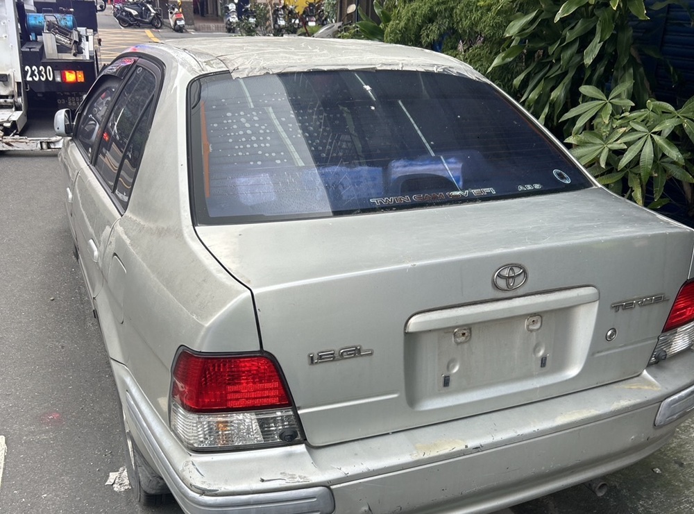 新制已上路 未懸掛牌照車輛停占道路最高罰3萬6000元 198 cnews204251201a10