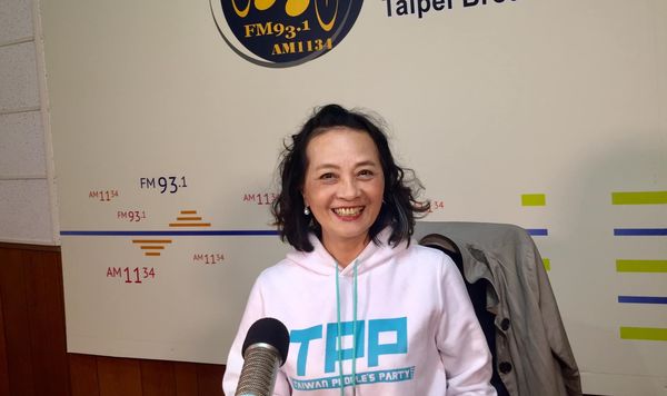 「大媽老司機」朱蕙蓉宣布退黨,猶如投出震撼彈,引發各界高度關切。(記者翻攝)