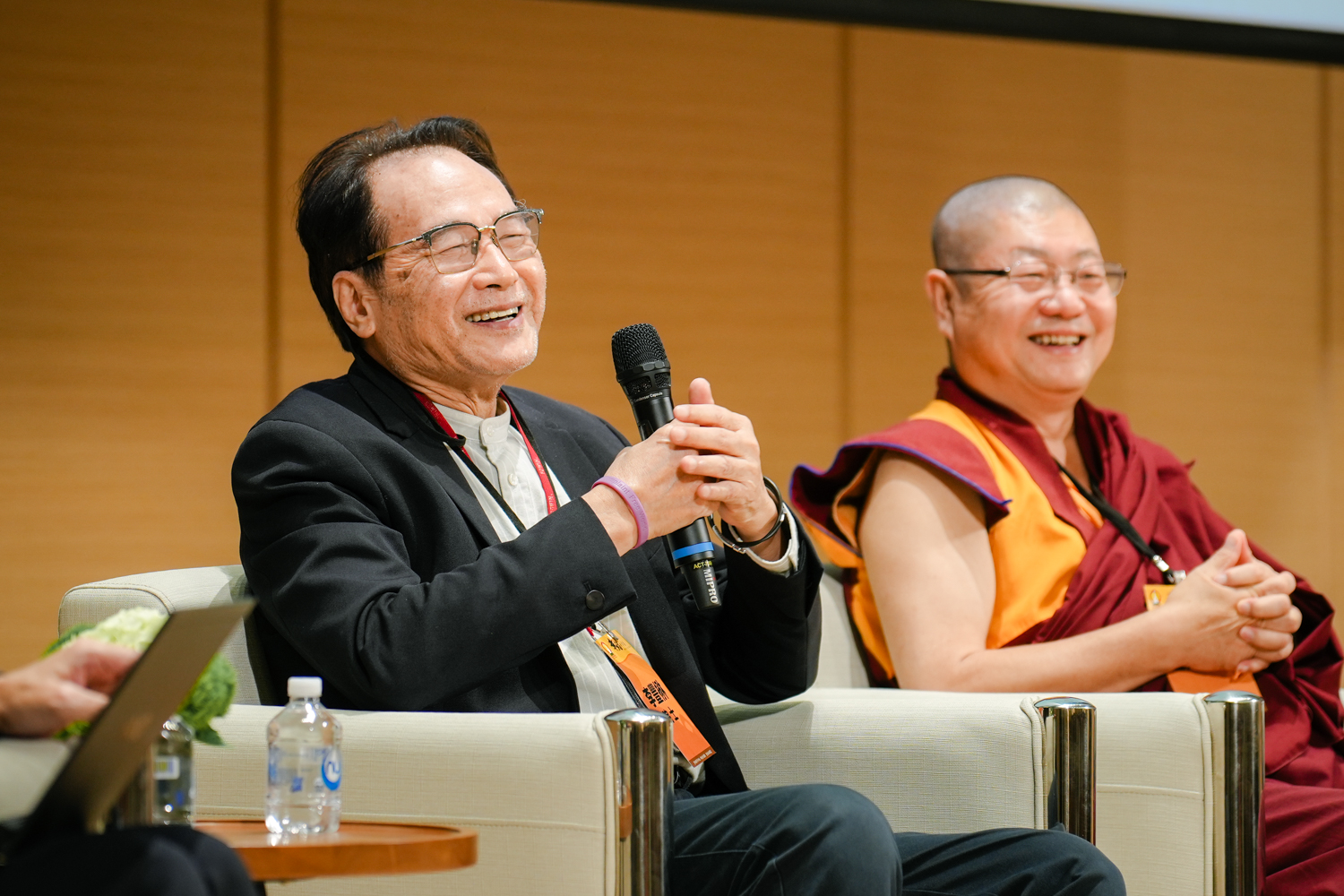 《幸福學學幸福》跨域講座政大登場 從科技盡頭回望東方靈性智慧 揭示現代人幸福新路徑 - https://www.watchmedia01.com