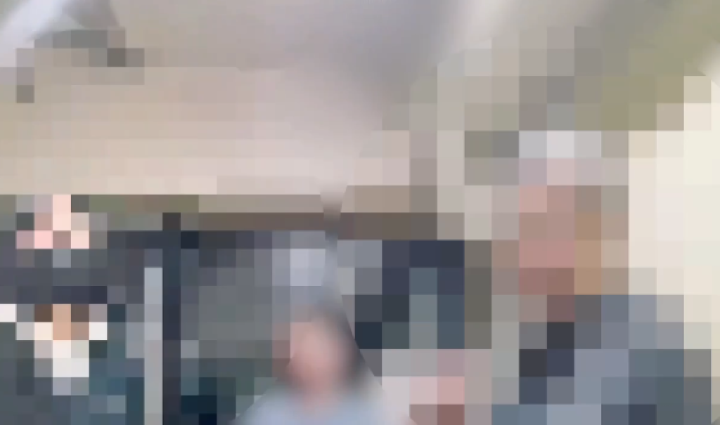 母女如廁遇偷拍 長春路商辦色狼遭民眾合力制伏