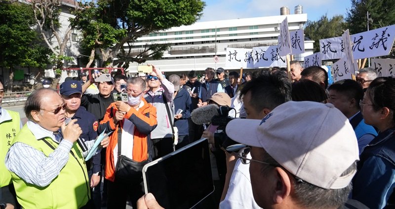 陳光復向鄉親致歉  承諾全面改善紅羅垃圾掩埋場管理、加速焚化爐興建