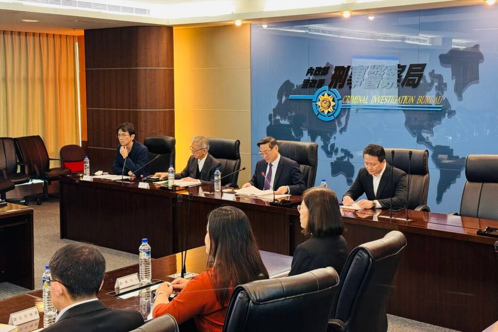 日本律師聯合會參訪刑事警察局 促進臺日司法實務交流 29 MEITU 20251202 142029318