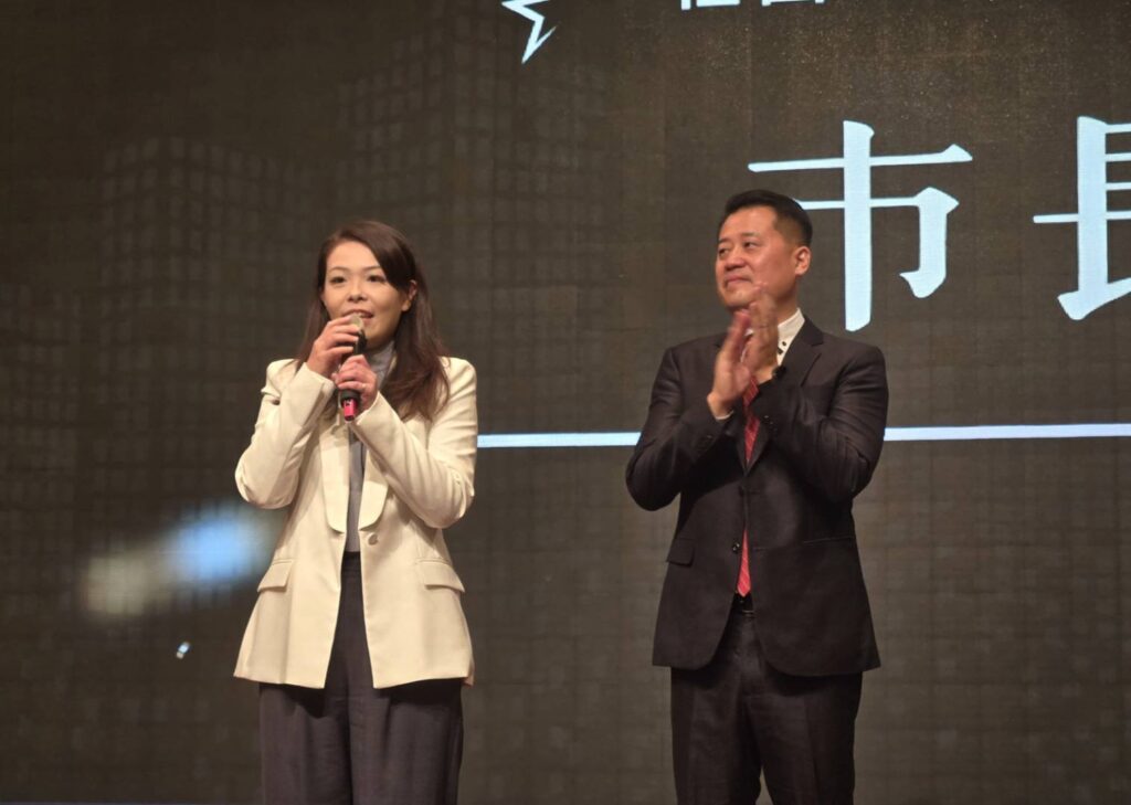 竹市首見補教界捐贈校務基金!高虹安見證:感謝教育夥伴攜手投資未來 33 114120211