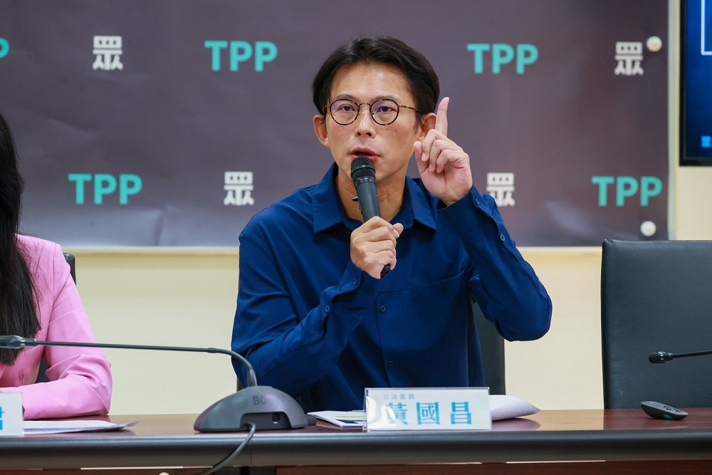 律師直言李麗娟恐成黃國昌貪汙破口 提3大法律「必考題」 216 律師直言李麗娟恐成黃國昌貪汙破口 提3大法律「必考題」 215