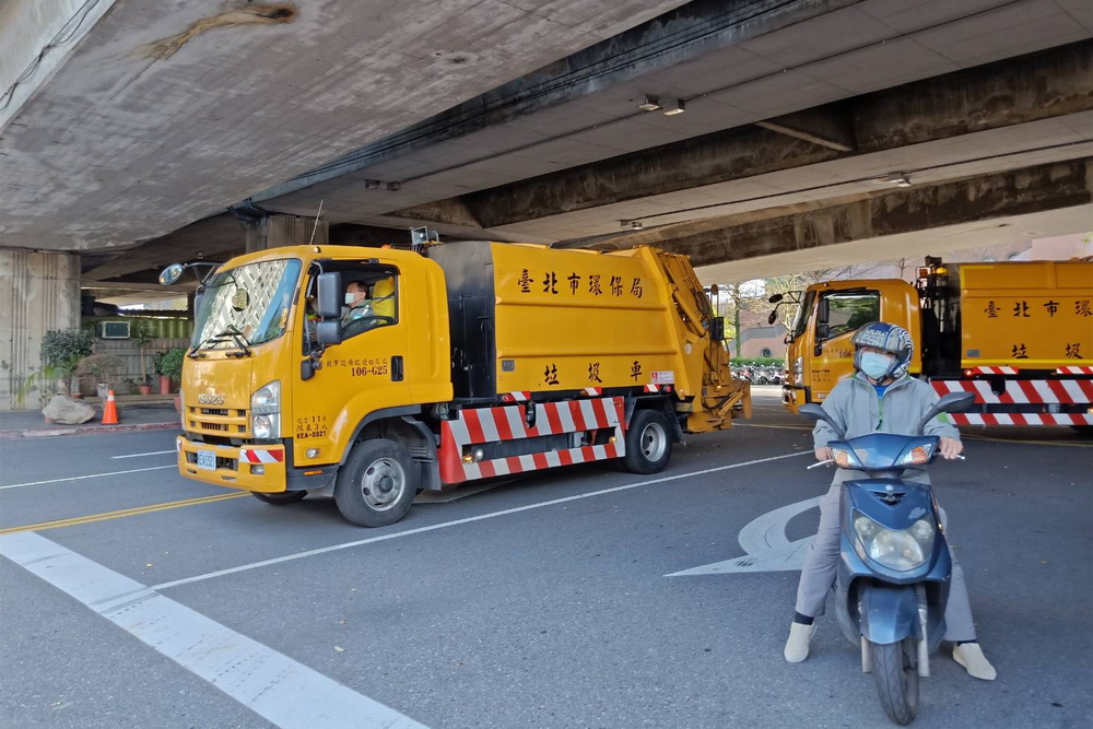 廢電鍋送老嫗遭起訴貪污　清潔隊員判刑3月、緩刑2年 217