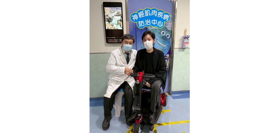 台灣SMA病友協會20週年畫展高醫登場 SMA病友用藝術跨越限制「揮灑生命的色彩」