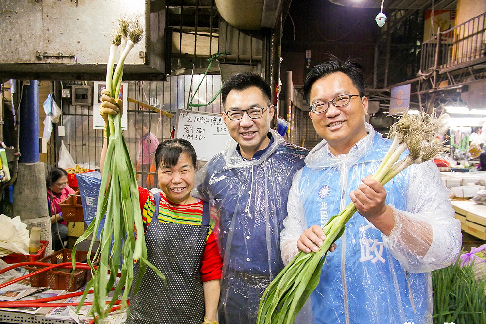 憂台中藍營神仙打架綠獲利　陳文政盼用徵召早日底定市長人選 195