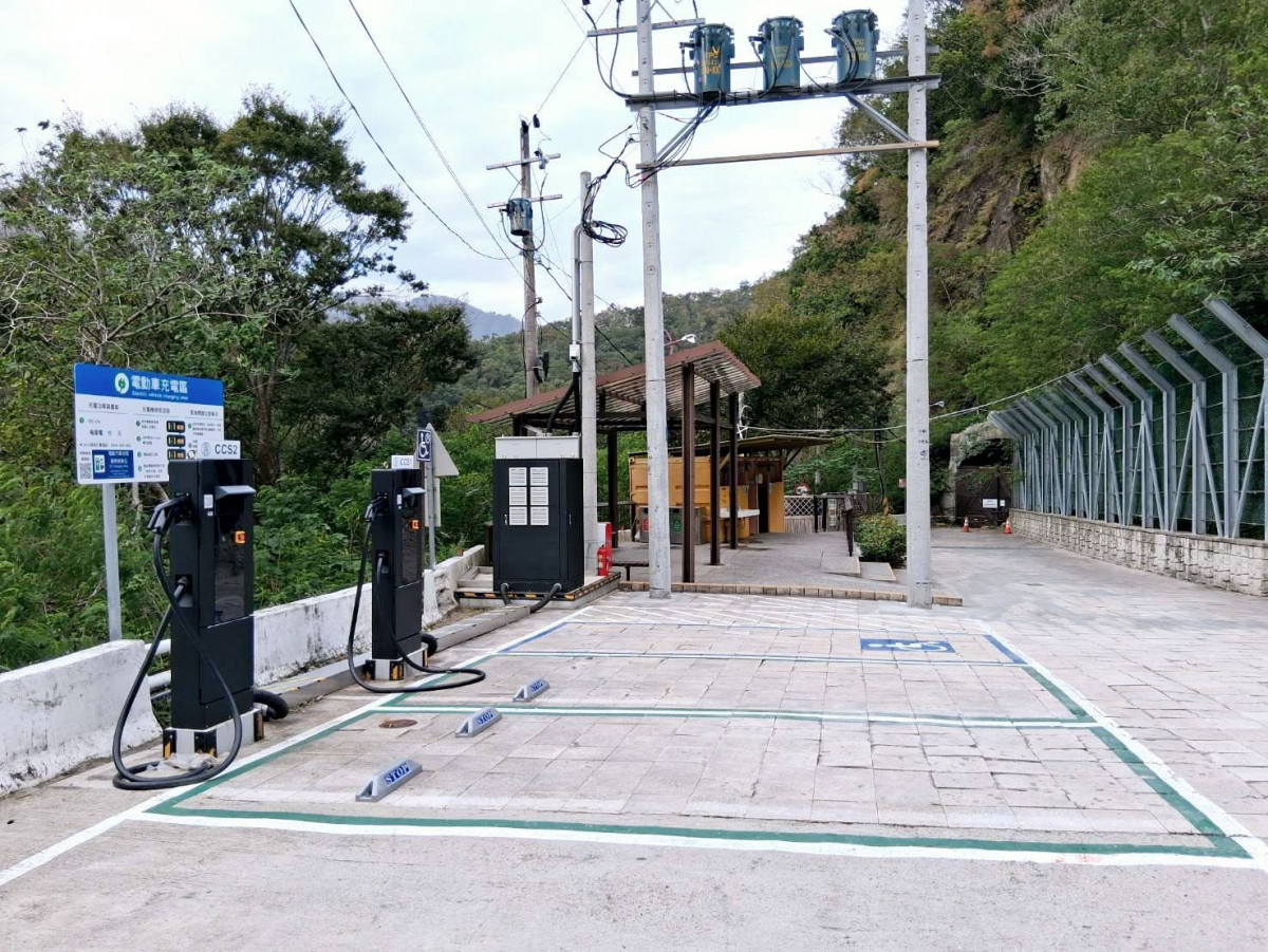 桃園北橫7處風景區停車場EV充電樁全啟用。