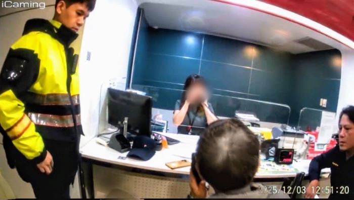 甜言蜜語迷7旬翁 永和警兩所接力成功攔阻愛情詐騙 26 《圖說》永和警銀聯手阻詐。〈永和分局提供〉