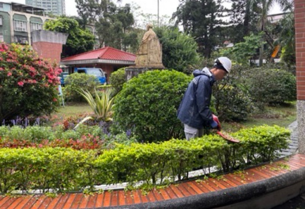 新北編3.2億委外經費 教育局盼補足744名校園工友缺口 234 248251204a07