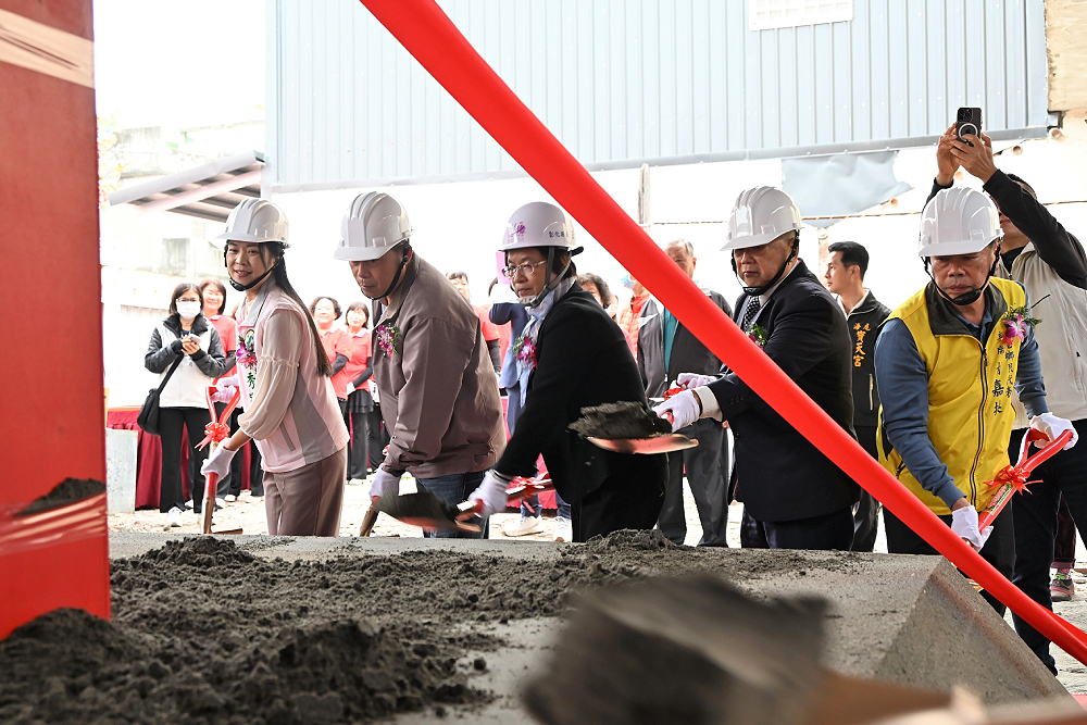 台灣健康餘命輸歐美　彰化縣府打造369處社區照顧關懷據點 233