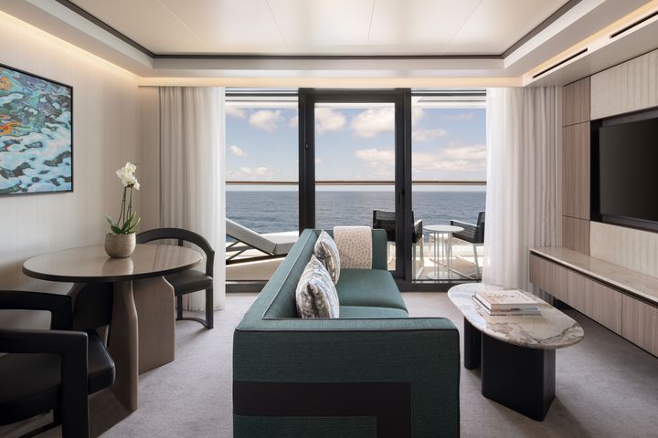 重新定義海上奢華的新標桿∣麗思卡爾頓超豪華遊艇 2026日本首航 