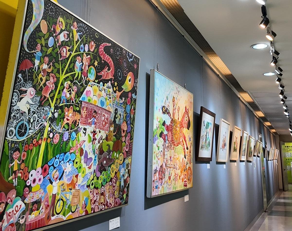 「有花有畫」雙人聯展點亮雲林分院　藝術陪伴民眾走過溫暖歲末 - https://www.watchmedia01.com